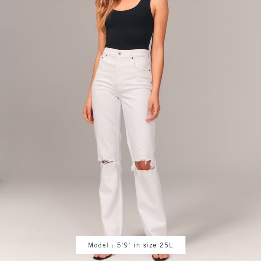 Abercrombie & Fitch Women's White Straight Leg Jeans